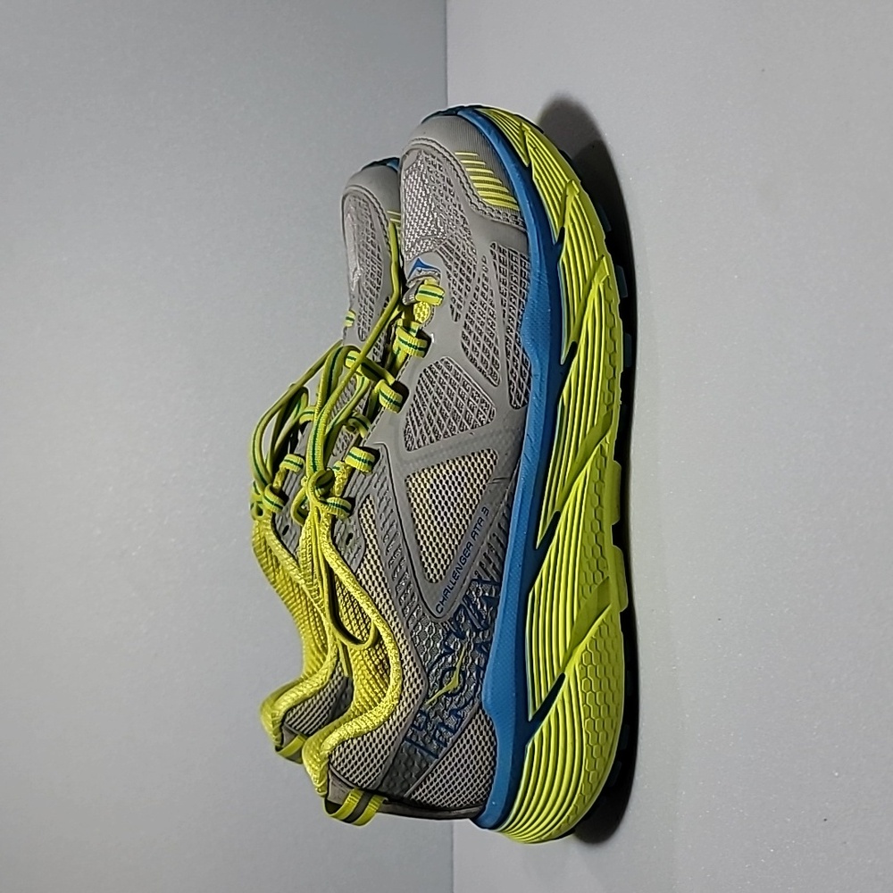 Hoka One One W Challenger ATR 3 Size US 6.5 EU 38 - Picture 3 of 14